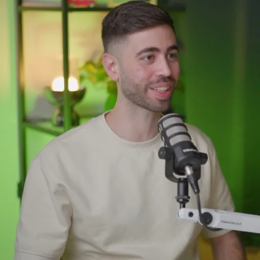 בסלון של כלפון